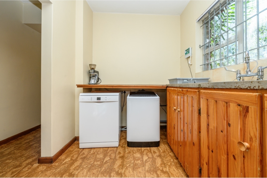 4 Bedroom Property for Sale in Walmer Heights Eastern Cape